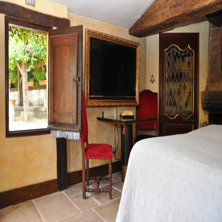 Chateau Hotel La Vignette Haute Auribeau-sur-Siagne Εξωτερικό φωτογραφία