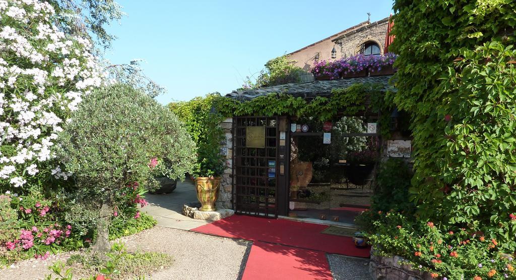 Chateau Hotel La Vignette Haute Auribeau-sur-Siagne Εξωτερικό φωτογραφία